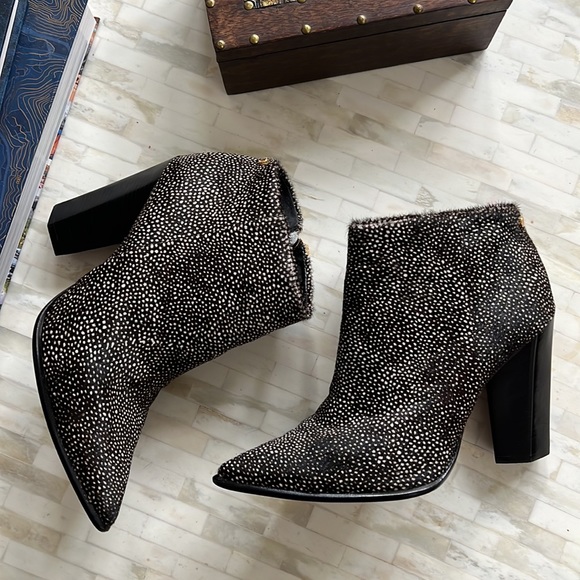 Carrano- Anna Pony Hair Bootie with Stack Heel - Picture 4 of 7